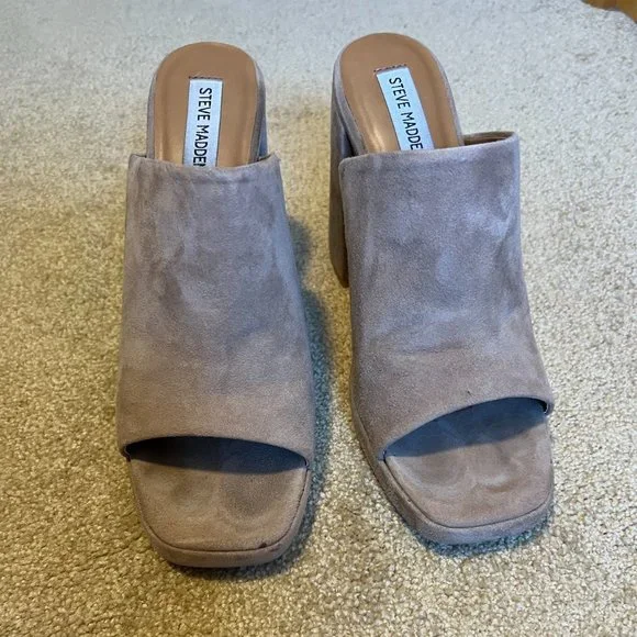 Steve Madden tan suede heeled sandal - Picture 1 of 3